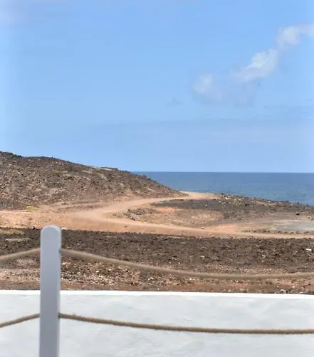 Casa Lajares בית נופש *
